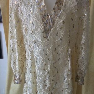 Vintage Top long sleeve off-white Large fits size 10/12 silver sequence